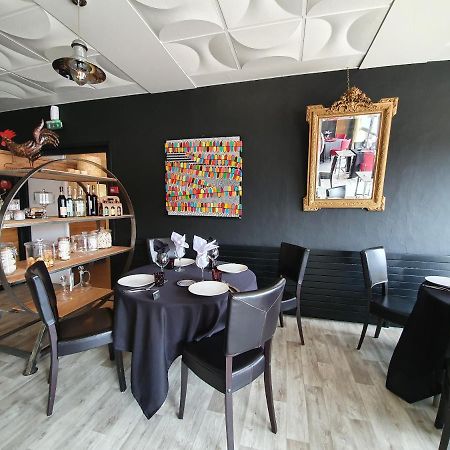 Hotel L Ander Saint-Flour  Bagian luar foto