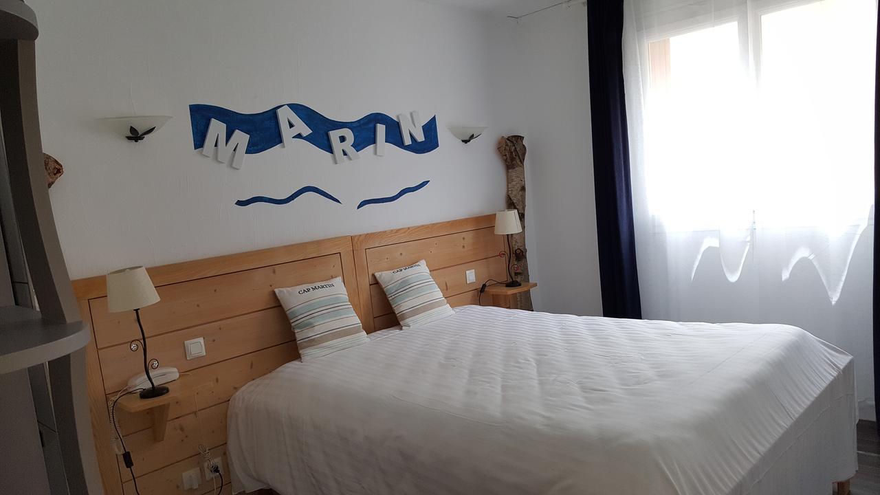 Hotel L Ander Saint-Flour  Bagian luar foto